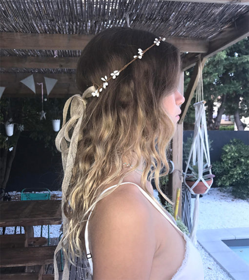 Le headband ROBINE blanc de la collection Epouse-Moi est un modèle bohème