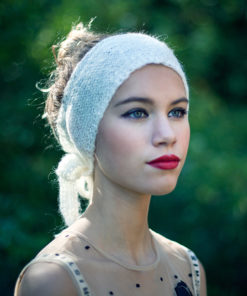 Le headband MON SYLVIE lait de la collection hiver Protège-Moi est doux, chaux et agréable à porter.