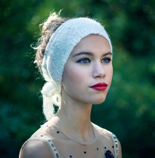 Le headband MON SYLVIE lait de la collection hiver Protège-Moi est doux, chaux et agréable à porter.