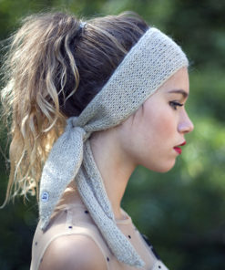 Le headband MON LOU ficelle de la collection Protège-Moi est un modèle d’hiver, 100% mohair.
