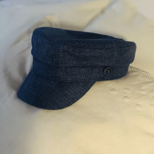 La Casquette du Bassin IDA DEGLIAME bleue est un modèle en coton et lin.