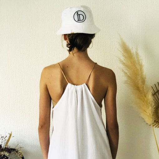 La robe LOU Unie IDA DEGLIAME blanche est en taille unique et est fabriquée en France