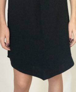 La robe LOU Unie IDA DEGLIAME noire se porte tout l’été