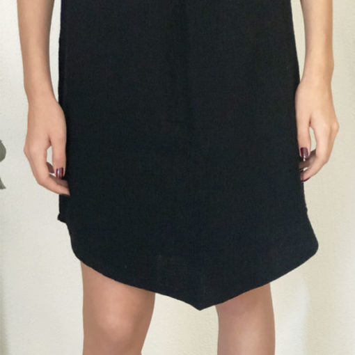 La robe LOU Unie IDA DEGLIAME noire se porte tout l’été