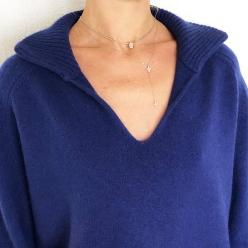 Le pull La Vareuse Amoureuse IDA DEGLIAME couleur marine léger est un pull femme, forme marin