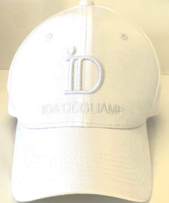 La casquette ID IDA DEGLIAME existe en 6 coloris dont le blanc