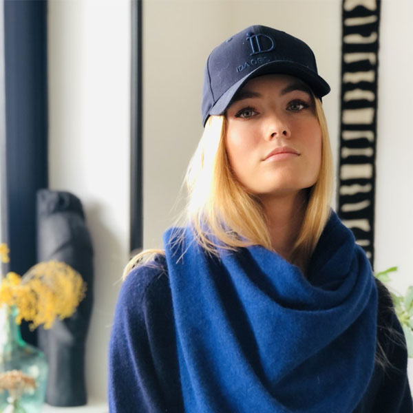 Pour un style chic, optez pour la casquette ID IDA DEGLIAME