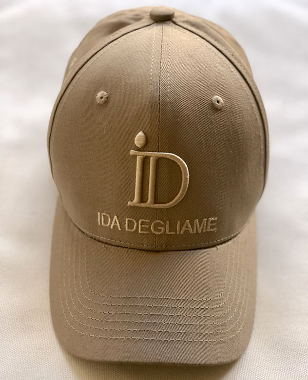 La casquette ID IDA DEGLIAME est en taille unique