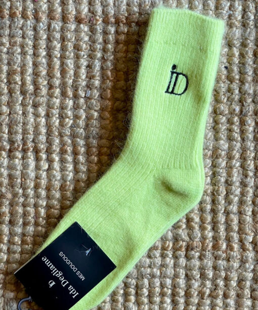 les chaussettes mes doudous ida degliame existe en couleur fluo