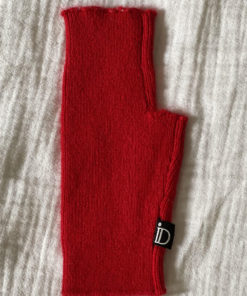 La mini mitaine Jane existe en rouge pour mettre de la couleur dans vos tenues