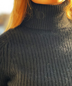 Composition du pull Mon Petit Wrap IDA DEGLIAME : 80 % cachemire / 15% laine / 5 % viscose.