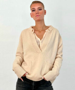 Très décontracté avec un tee-shirt en dessous, le pull BFF IDA DEGLIAME beige vous accompagnera tout l'hiver avec douceur