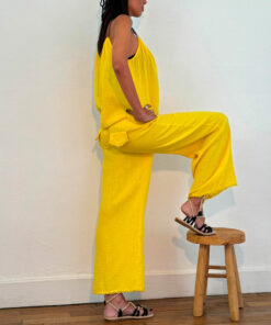 Le pantalon IBIZA de la collection sauvage IDA DEGLIAME existe en couleur, c'est un incontournable pour votre été