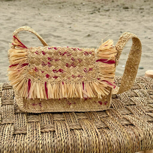 Le sac à main LAETI IDA DEGLIAME 100% raphia se décline en Naturel et fuchsia