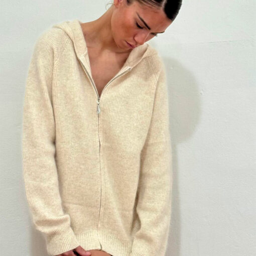 Gilet Gala IDA DEGLIAME nude, vue complète du modèle en cachemire de vison pour femme.